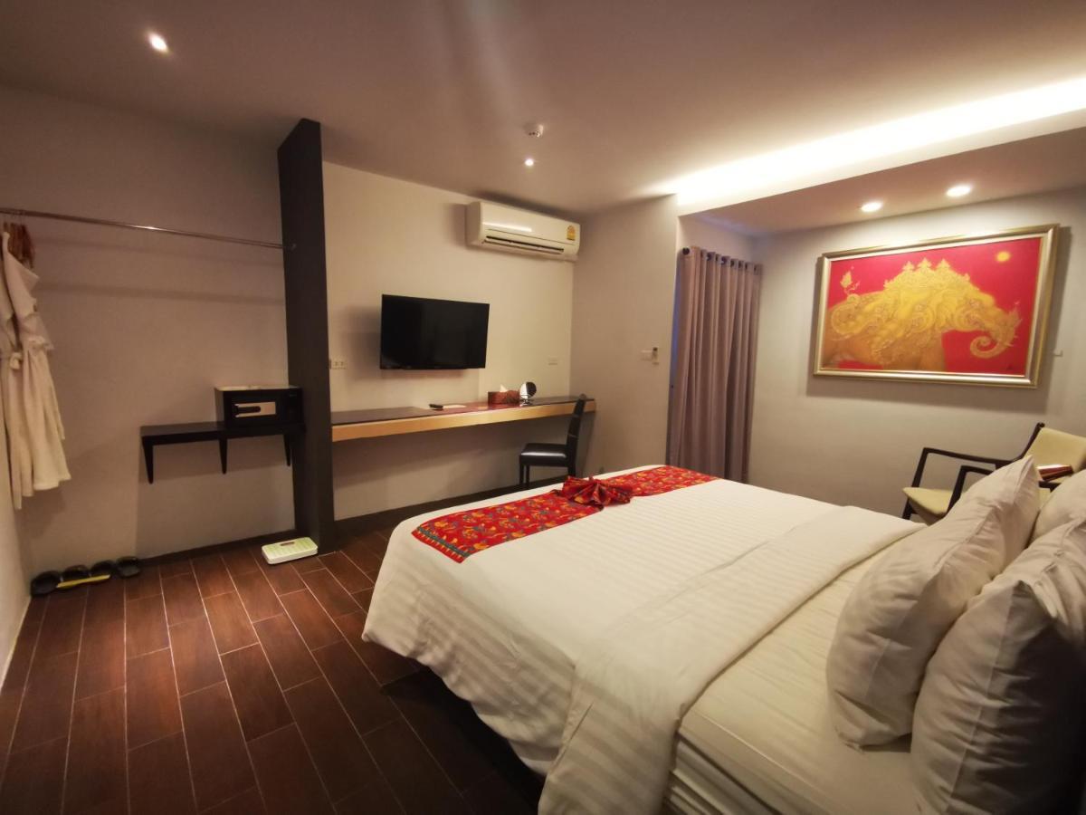Mandy Nok Hotel Nakhon Szi Thammarat Kültér fotó